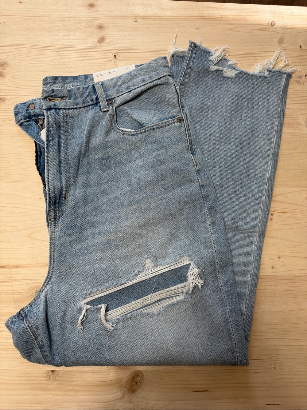 American Eagle Outfitters Light Wash Distressed Mom Jeans